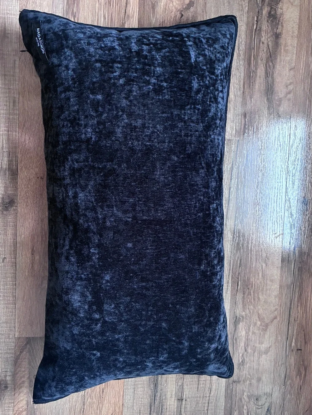 N/A magaschoni black
